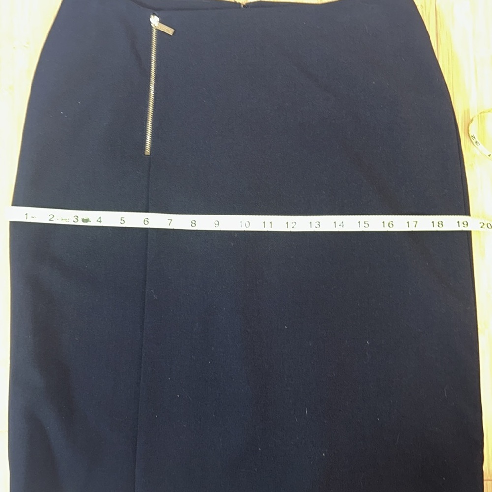 Calvin Klein Black Pencil Skirt with Gold Embellishments size 6 - Picture 8 of 10
